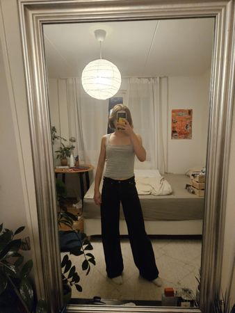 Schwarze Weekday Ample Low Loose Jeans W23 L32 abgetragen