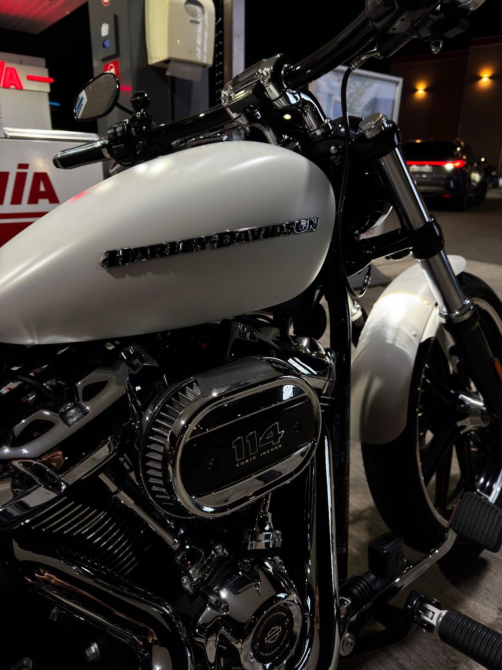 Harley-Davidson Chopper: Harley Davidson - Breakout - FXBRS – Usato da Remetschwil venduto da Falcon2004 4