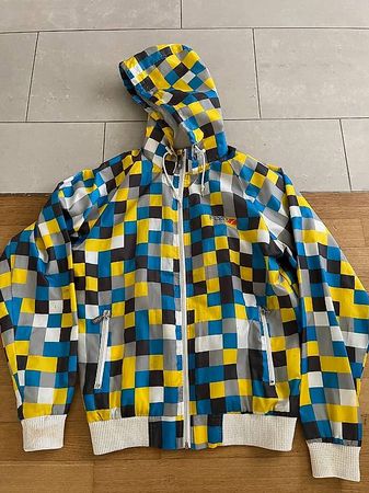 Fly 53 Jacke Herren Größe M ,bunt kariert Kapuze  Hingucker