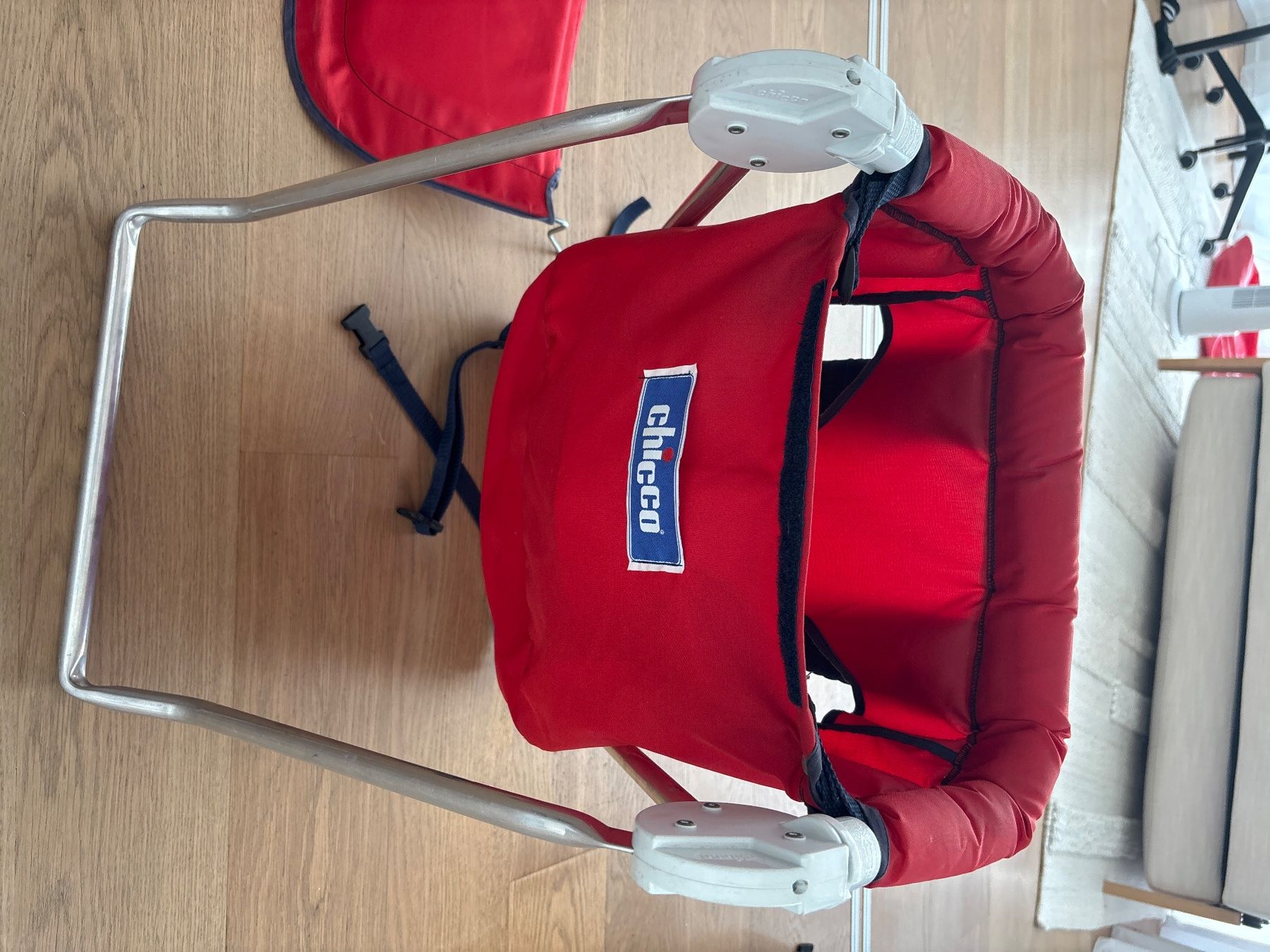 Porte-bébés ventraux & dorsaux: Baby Carrier Red good condition – D'occasion à Zürich par enr_f9vx 2