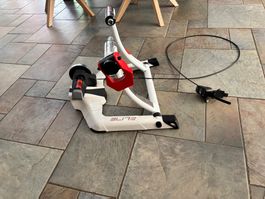 Elite Rollentrainer Novo Power Mag / Heimtrainer - Top Zusta