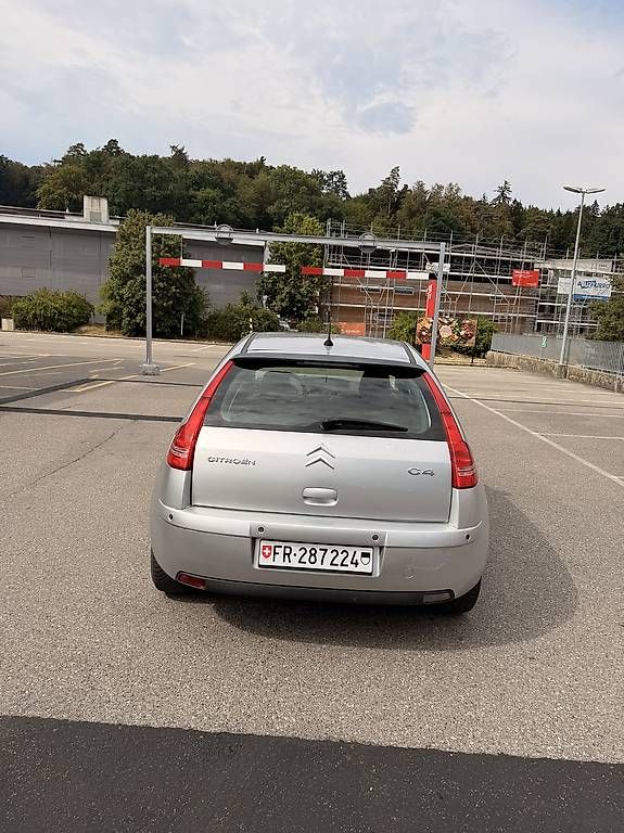 Citroën Autos: Citroen c4 2006 – D'occasion à Cournillens par fab_hrd8 2