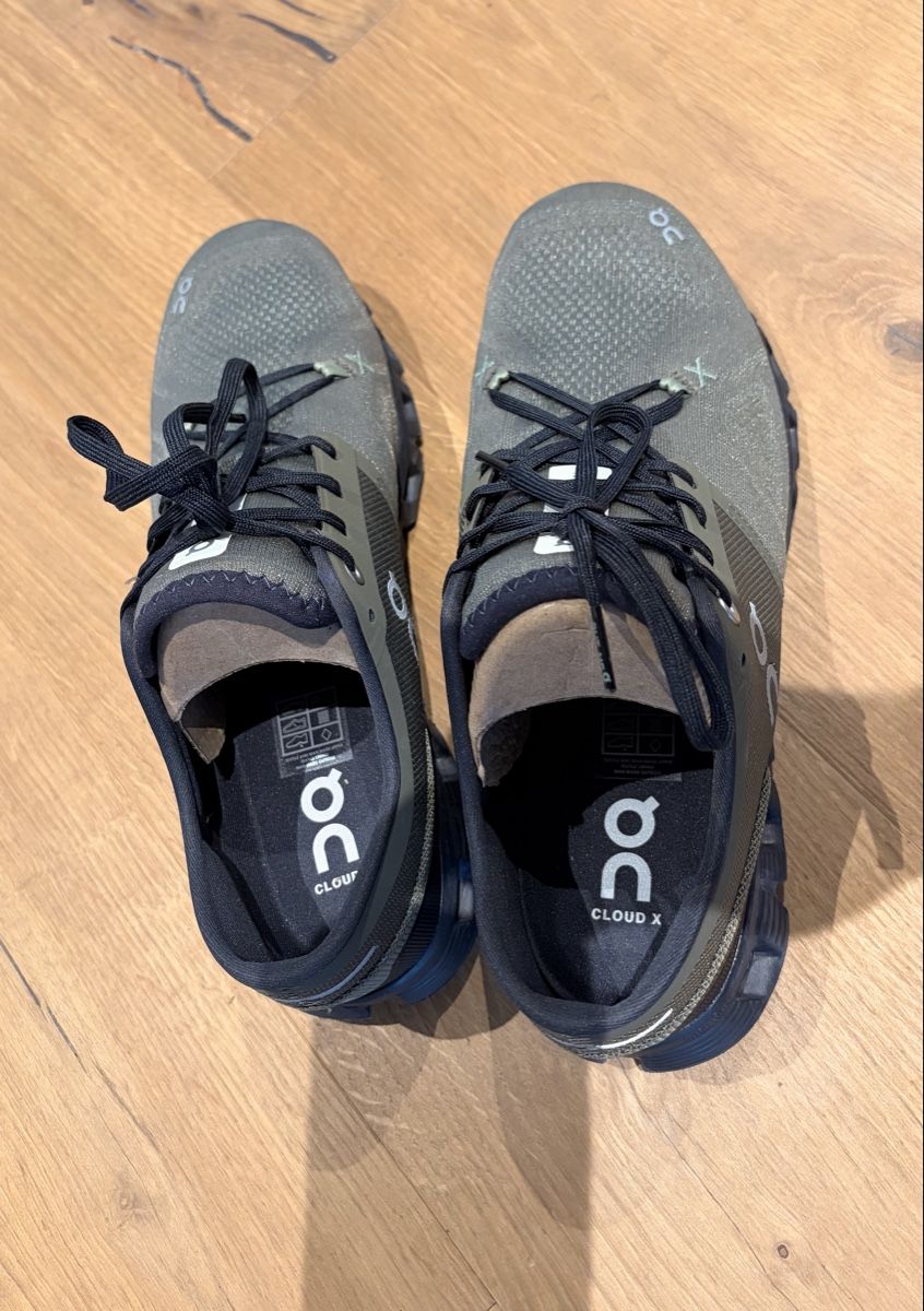 On Scarpe da uomo: Schuhe On running cloud X3 gr.42.5 – Nuovo (secondo la descrizione) da Marsens venduto da france1985 2
