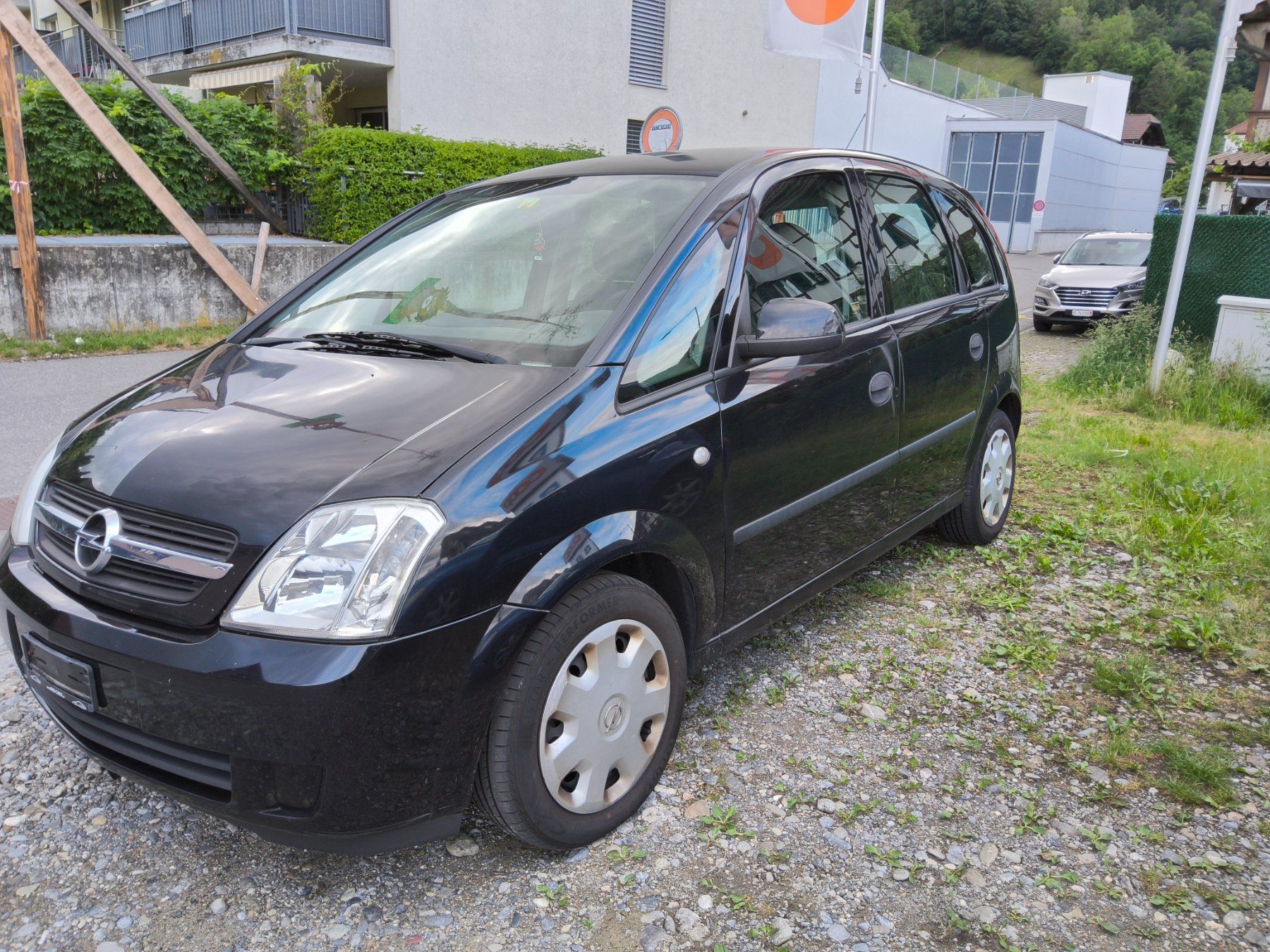 Opel Automobili: Opel Meriva 1.6 Eintauschwagen – Usato da Oberdiessbach venduto da james611