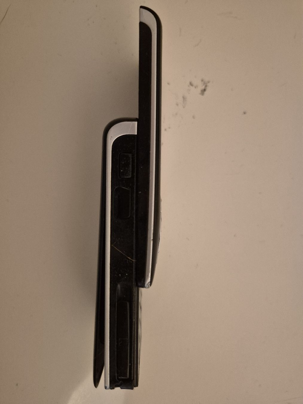 Nokia Telefoni cellulari / Smartphones: Nokia 6280 Swisscom Handy mit Ladegerät, – Usato da Rapperswil SG venduto da MDV23 1
