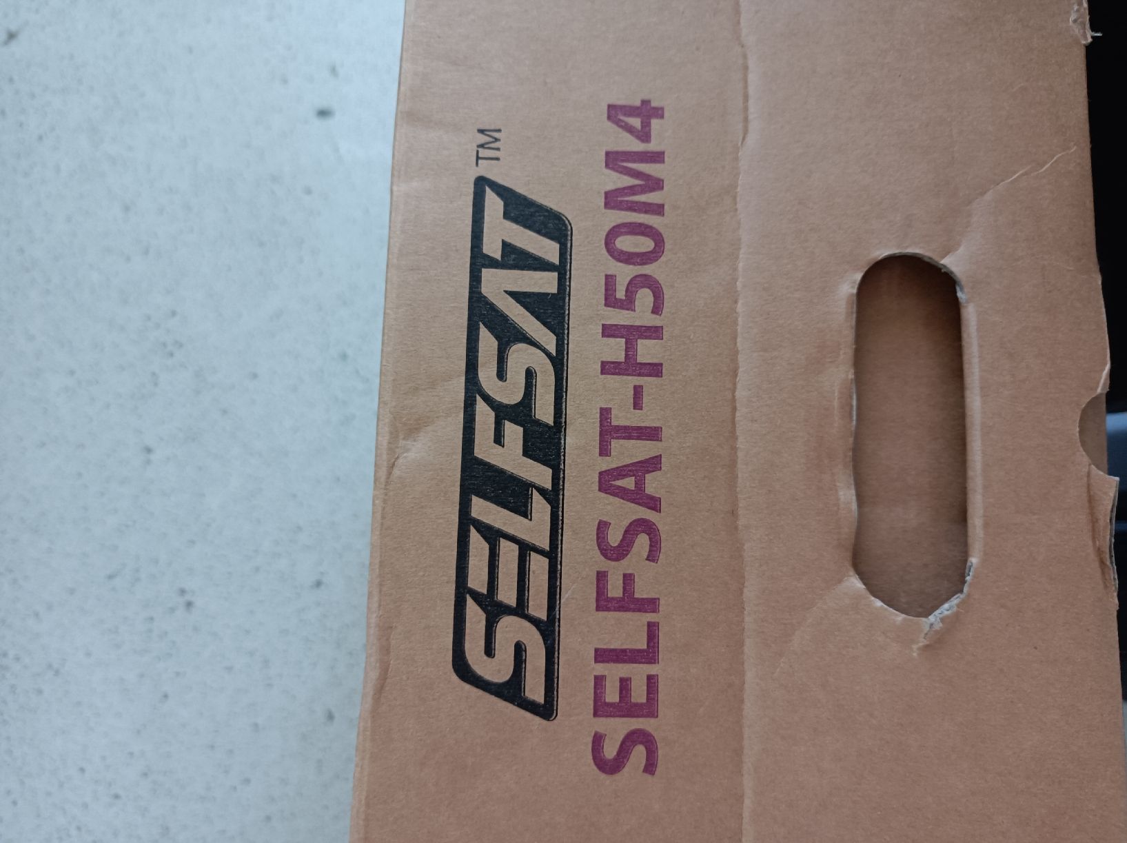 Radiocomunicazione: Selfsat H50M4 Satellitenantenne - originalverpackt – Nuovo (secondo la descrizione) da Schlieren venduto da Pascale07 1