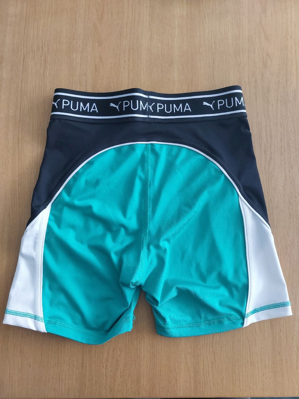 Puma Pantaloni: Puma Sportshorts – Usato da Wollerau venduto da _2kp5 1