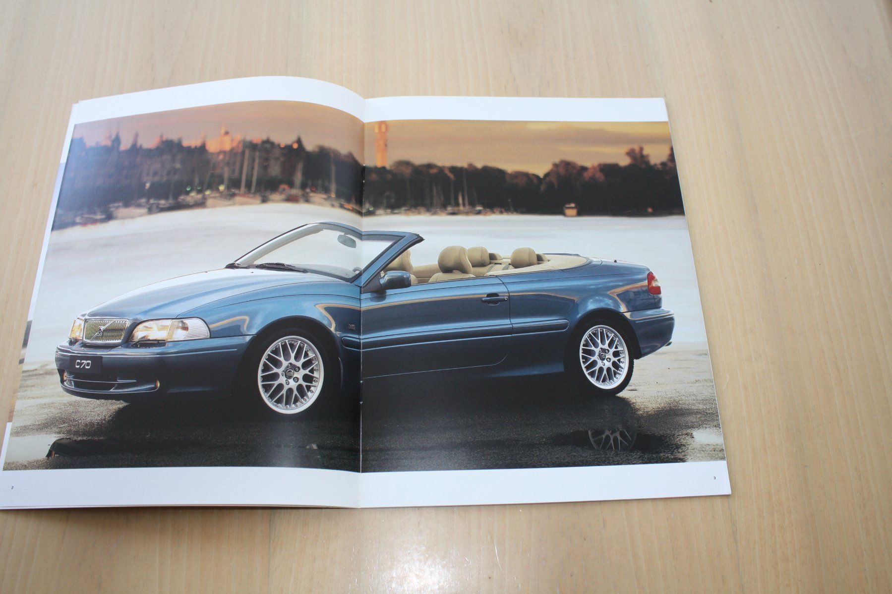 Volvo Dokumente: Original Volvo C70 Cabrio Prospekt – Gebraucht aus Wikon von erwin400 2