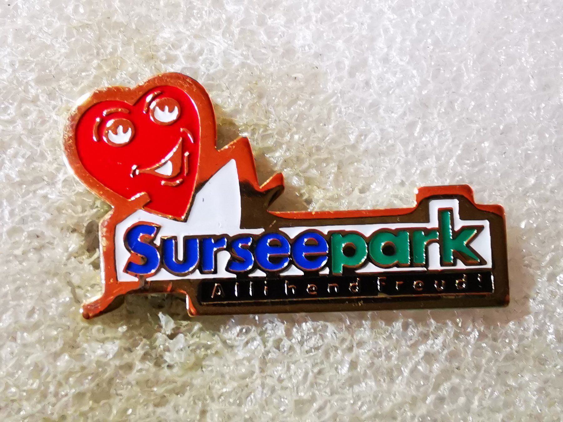 Placchette & Badge: Ansteckpin 96: Surseepark – Usato da Oppligen venduto da Pin-Fall-Shop