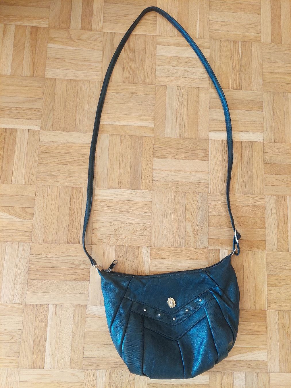 Taschen für Damen: Schwarze Handtasche – Gebraucht aus Zürich von Nadsh 2