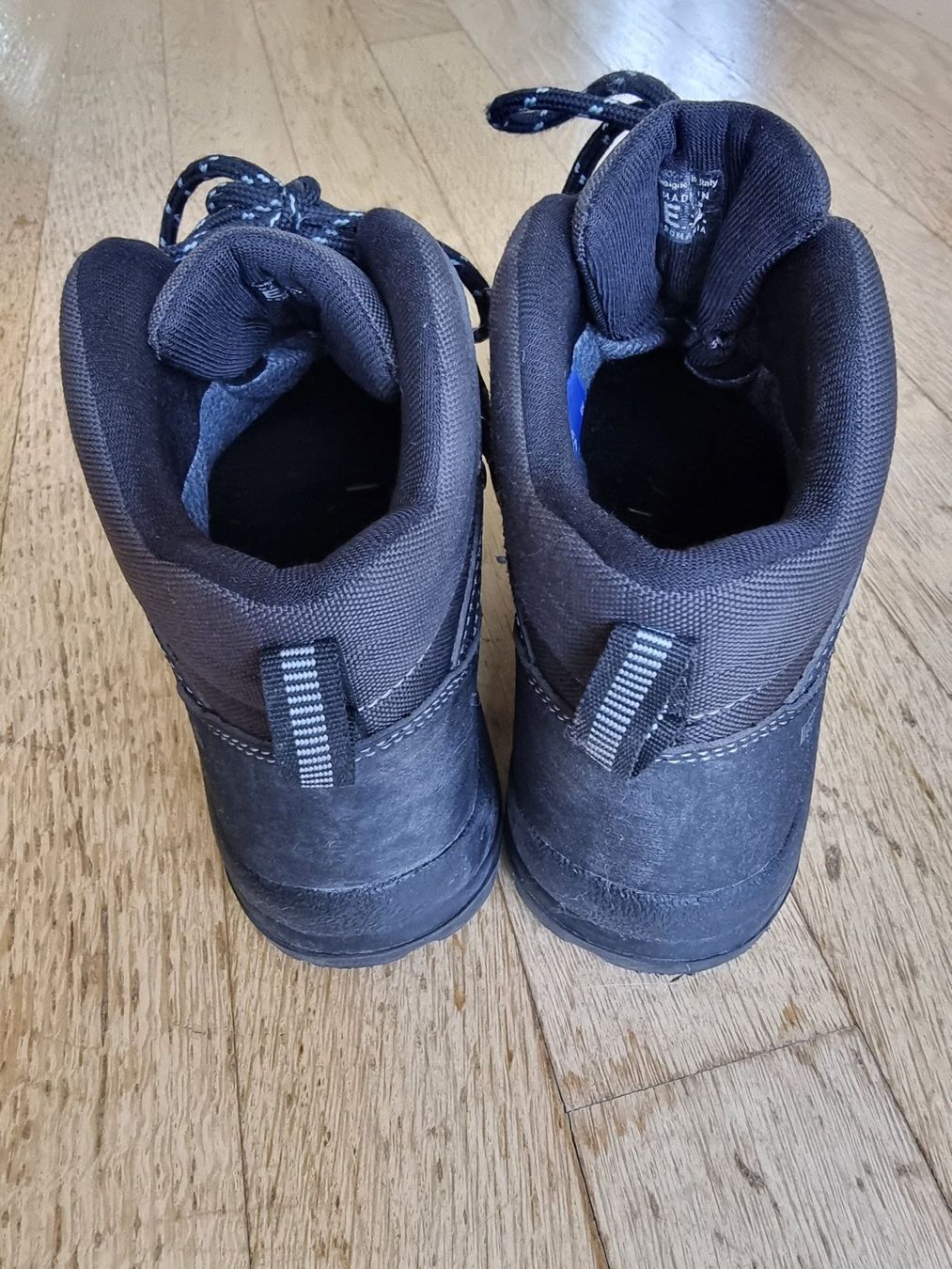 Scarpe da uomo: Trekkingschuhe / Wanderschuhe Grösse 37 – Usato da Buchrain venduto da Xaro01 2