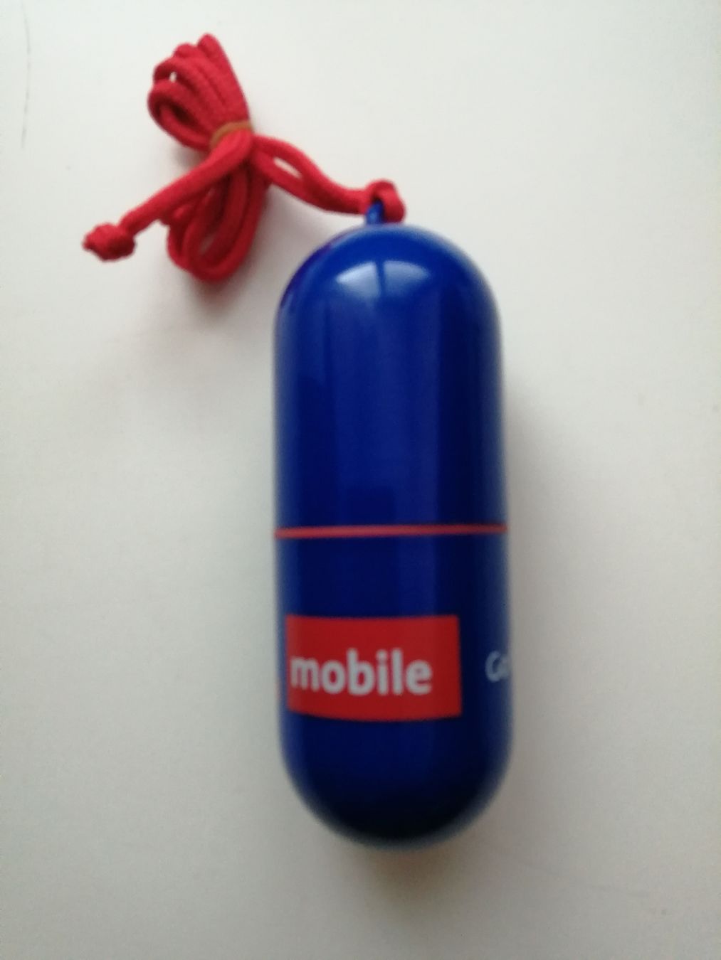 Recipients et similaires: Swisscom Mobile Kapsel mit Schnur neu – Neuf (Voir description) à Honau par holunder3 1