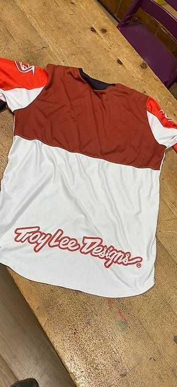 T-shirt: T-shirts VTT – Usato da Lausanne venduto da luc_8wsj 4