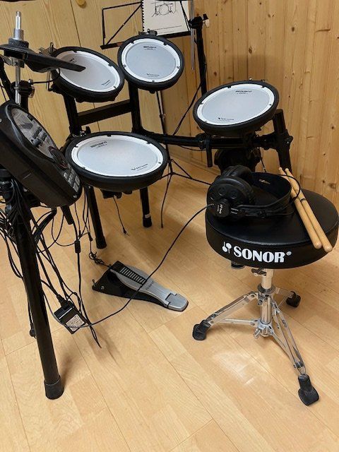 Roland Instruments de musique: E-Drum Set Roland TD-11 – Neuf (Voir description) à Niederönz par justfair 4