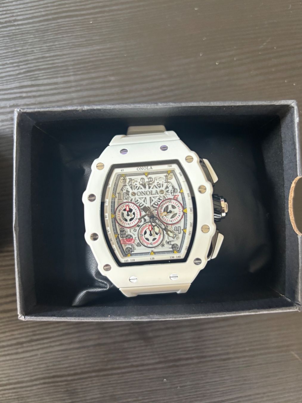 Orologi: Montre ONOLA squelette   blanche -  neuf! – Nuovo e nell'imballaggio originale da Conthey venduto da Michel124 3