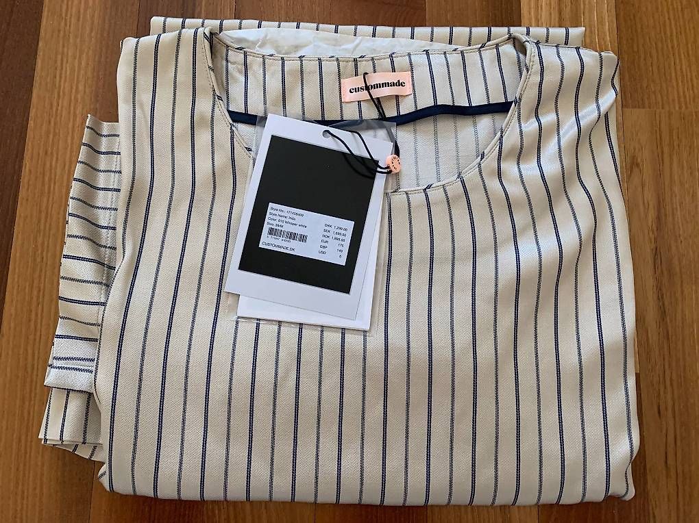 Kleider: Robe d'été chic à rayures Custommade, neuve avec étiquette – Neu und originalverpackt aus Lausanne von milasha 1