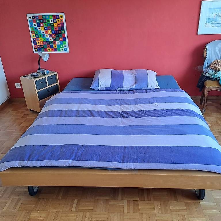 Letti: Grosses Bett – Usato da Köniz venduto da tuttifrutti02