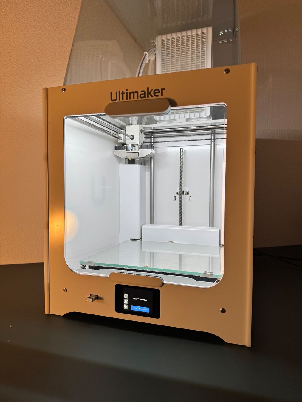 Ultimaker Stampanti 3D: Ultimaker 2+ connect – Usato da Basel venduto da aquafrizzante 1