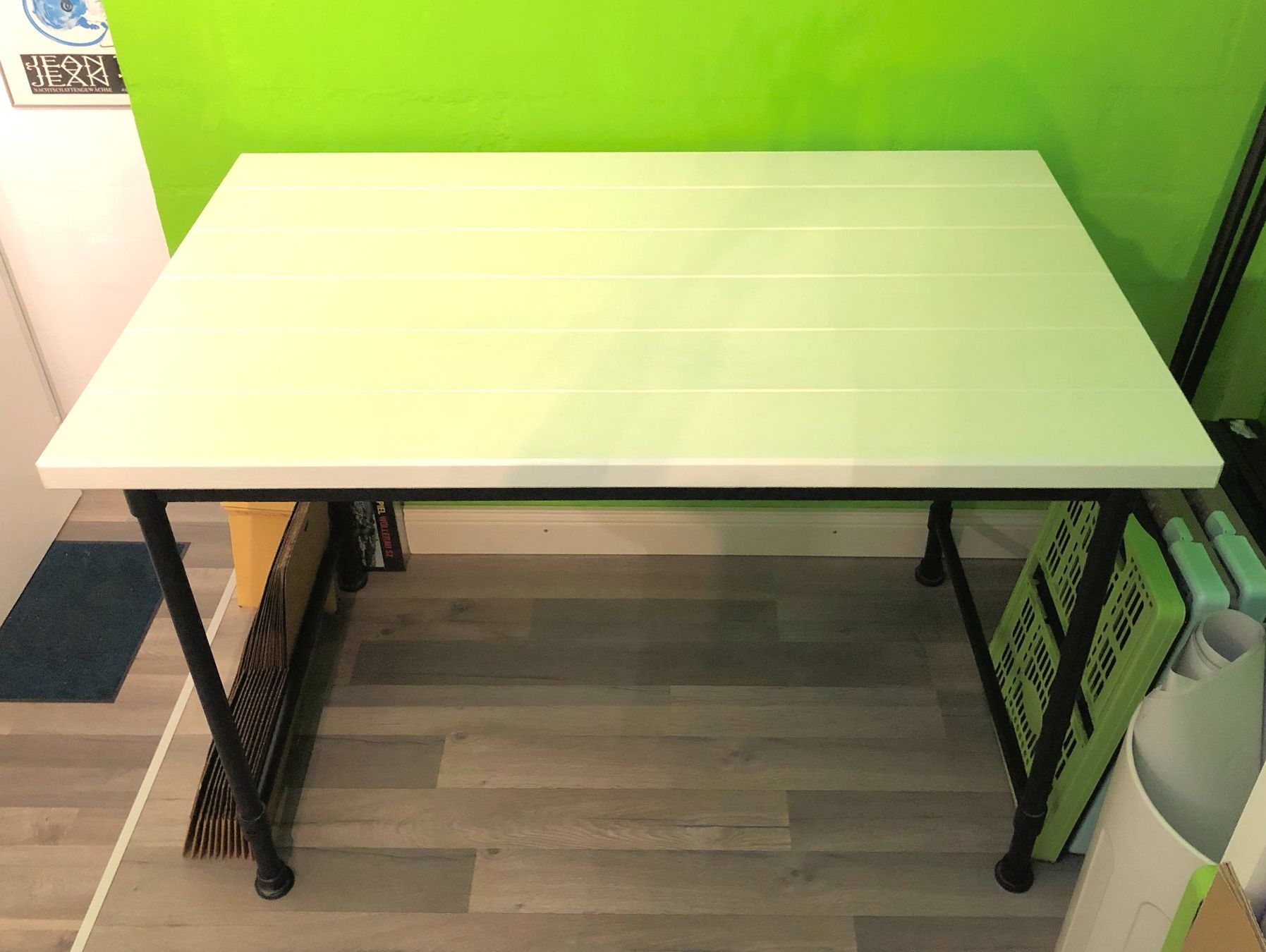 Ikea Scrivanie: Schreibtisch – Usato da Rüti ZH venduto da Jasna89