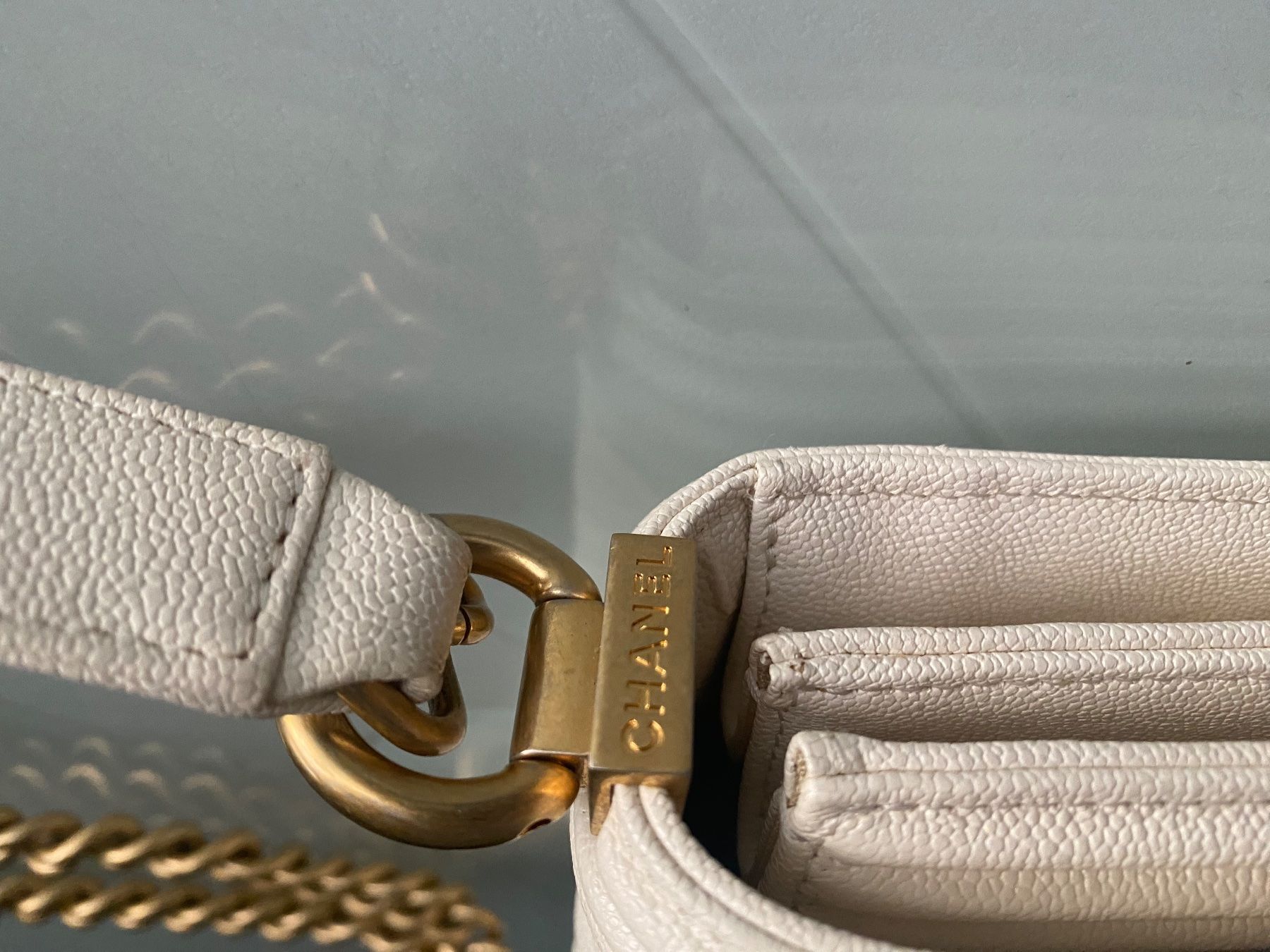 Chanel Borse: CHANEL North South Boy Leder Mini Cross body Original – Usato da Zürich venduto da NNK28 5