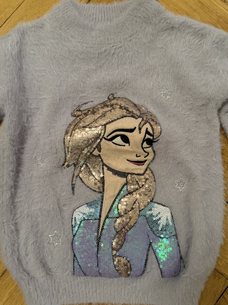 C&A Pullover & Sweatshirts: Pullover Frozen Elsa pailletten C&A Grösse 110 – Gebraucht aus Bern von Elisa64 1