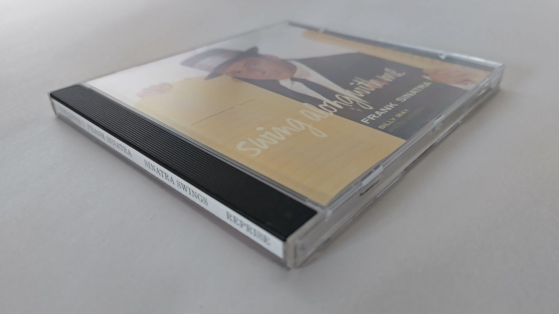 CD: Frank Sinatra - Swing Along With Me / CD ab Fr. 4.- – Usato da Bellach venduto da JingleJerry 3