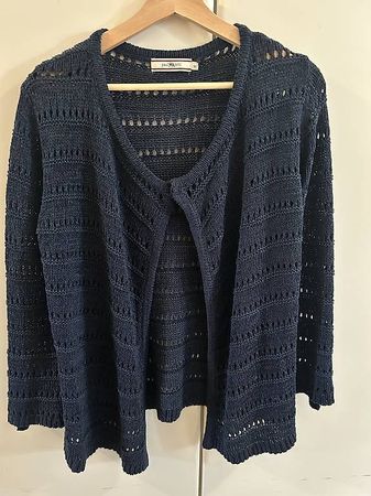 Neue Damen Strickjacke Gr. M