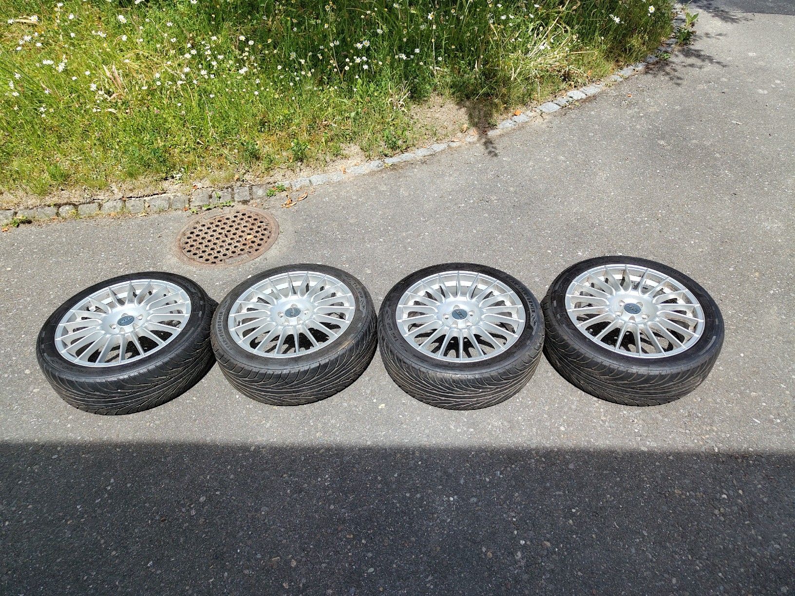 Subaru Jantes: 28 Zoll Räder Subi – D'occasion à Frauenfeld par DuDaDo 1
