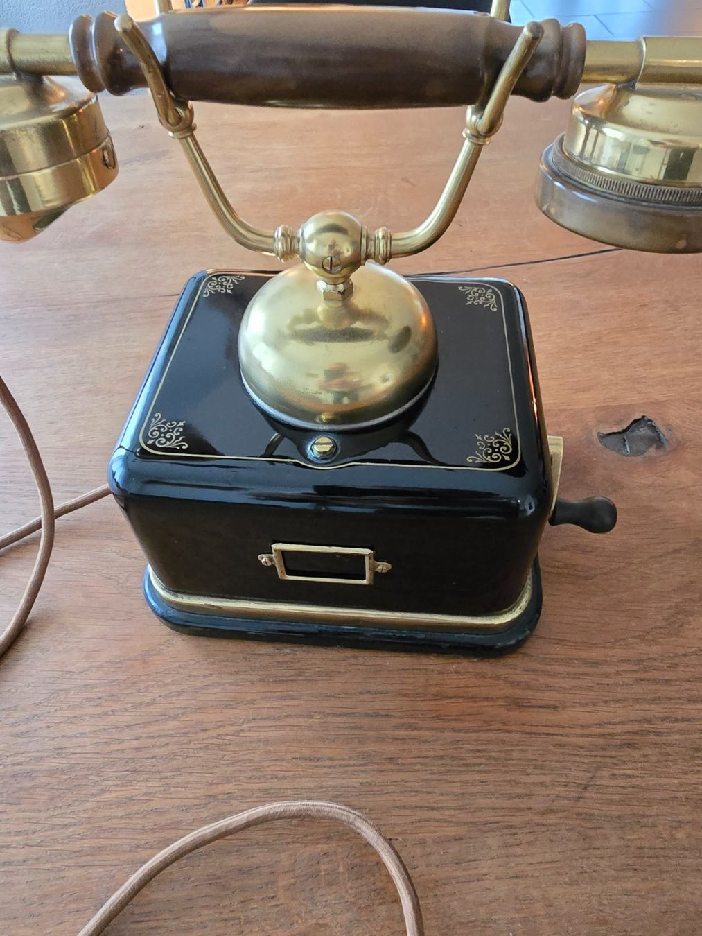 Telefone: Antikes Telefon Protos – Gebraucht aus Hüntwangen von Scarciglias-Antiques 1
