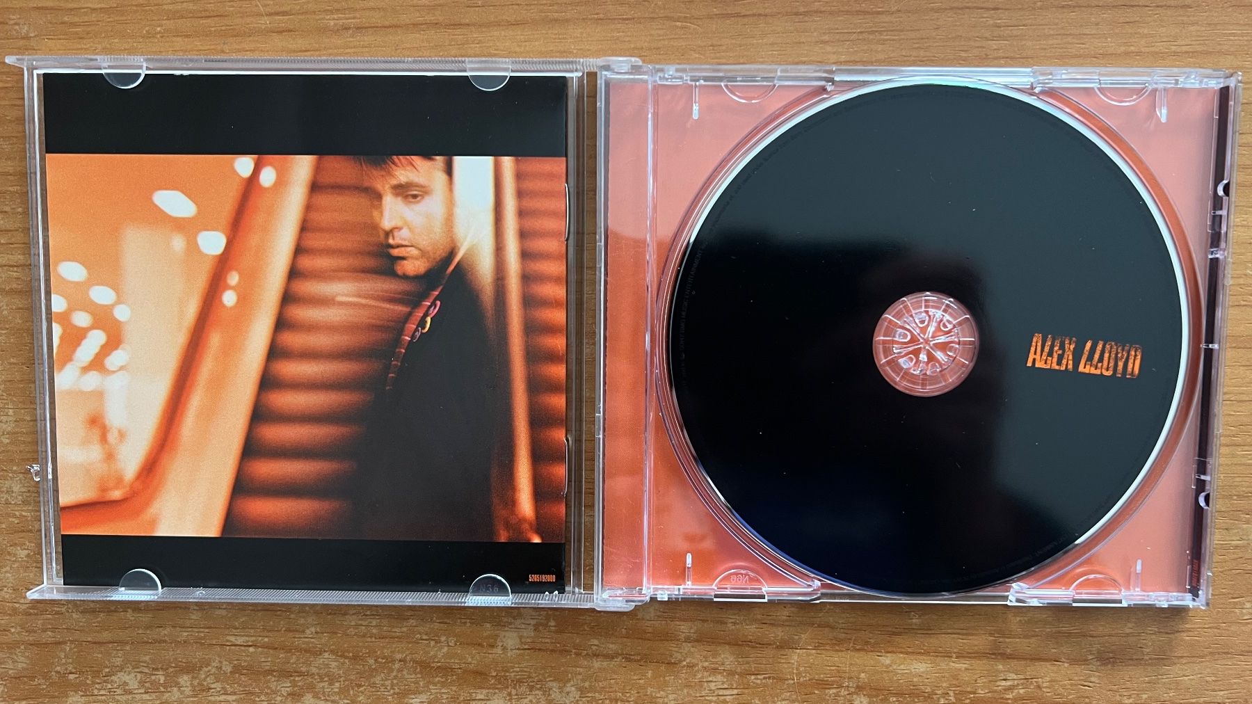 CD: Alex Lloyd - Same / CD - 1. Australia-Press. 2005 – Usato da Gais venduto da soundcave57 2