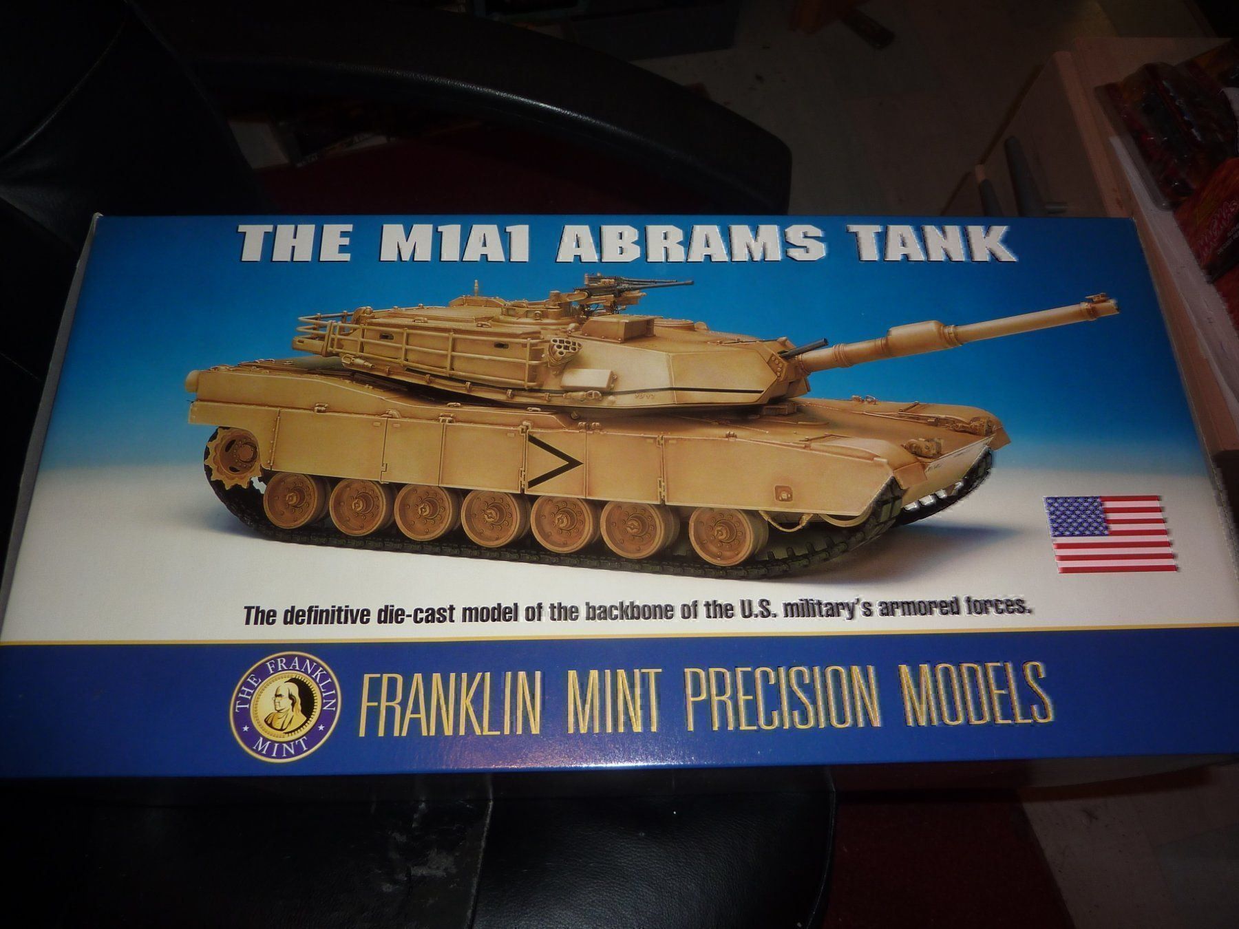 Modellbausätze & Standmodelle: M1A1 ABRAMS – Neu und originalverpackt aus Balsthal von bouteliee 1