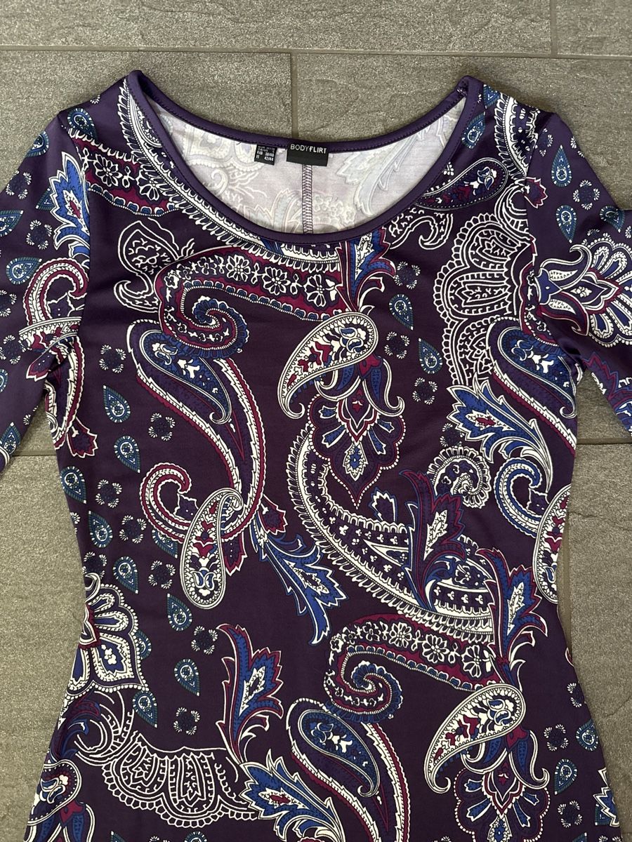 Vestiti: Figurumspielendes Kleid mit Paisleymuster – Nuovo (secondo la descrizione) da Frauenkappelen venduto da leola1973 1
