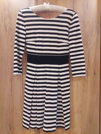 Swing Kleid