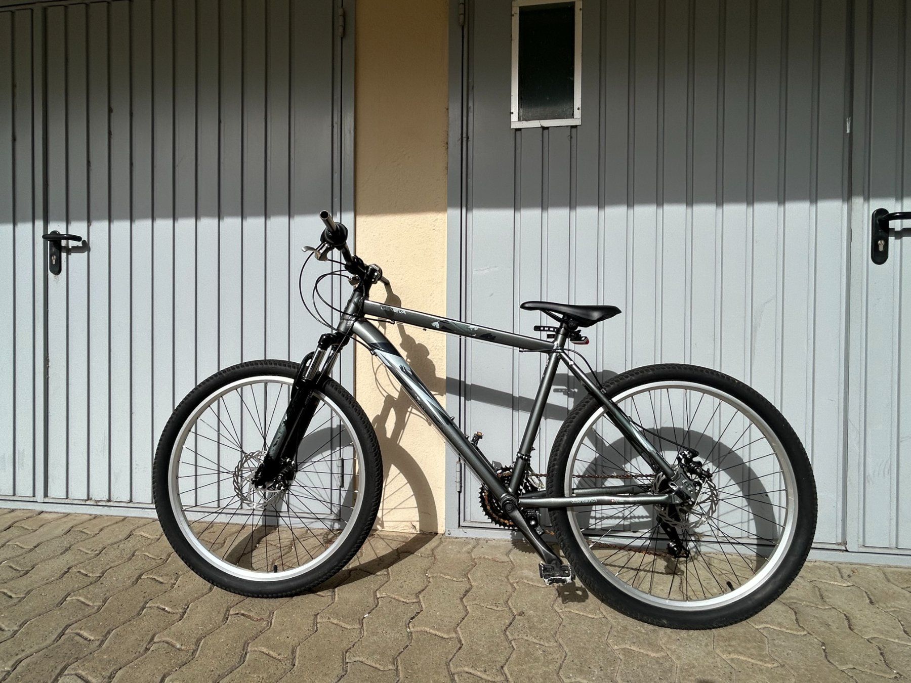 Biciclette: 26 Zoll Geneva Mtb – Usato da Aarau venduto da yil_vr9s 1