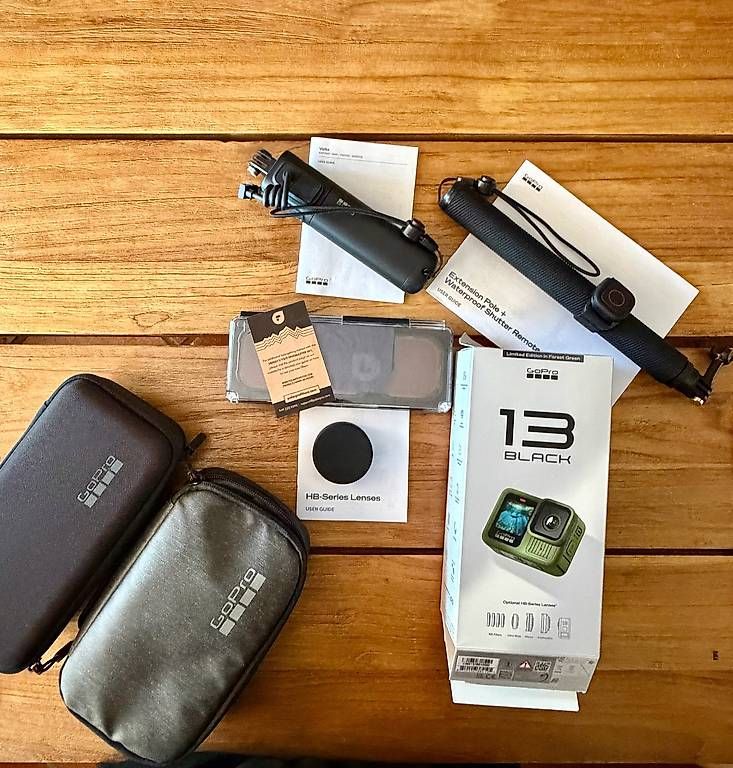 Gopro Action Cam: GoPro Hero 13 Green Forest + accessori – Usato da Ascona venduto da lollyfairy 2