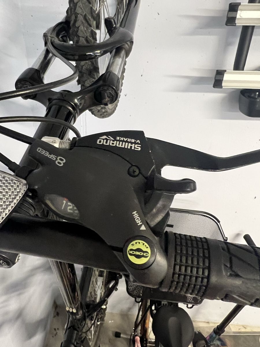 Biciclette: Mountainbike schwarz – Usato da Pfäffikon ZH venduto da Munkaeli 7