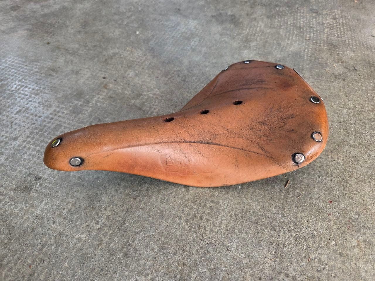 Brooks Pièces détachées: Selle Brooks B17 – D'occasion à Morges par Niko_kiwi
