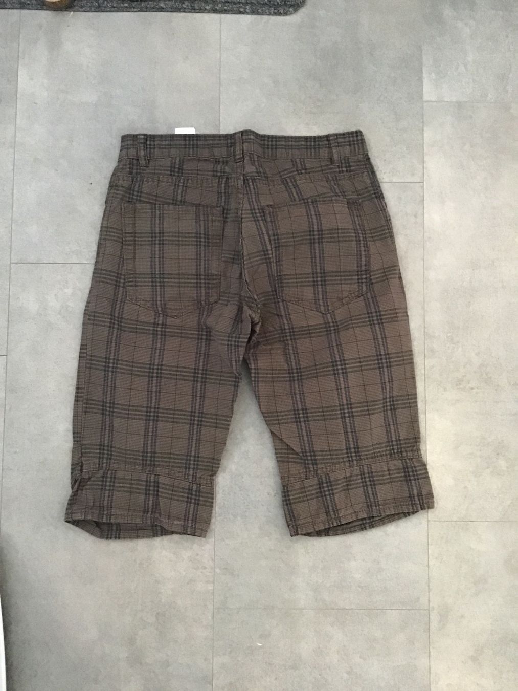 H&M Pantaloni: Kurze Hose "L.O.G.G." Gr. 29... – Usato da Uetendorf venduto da Koh0 1