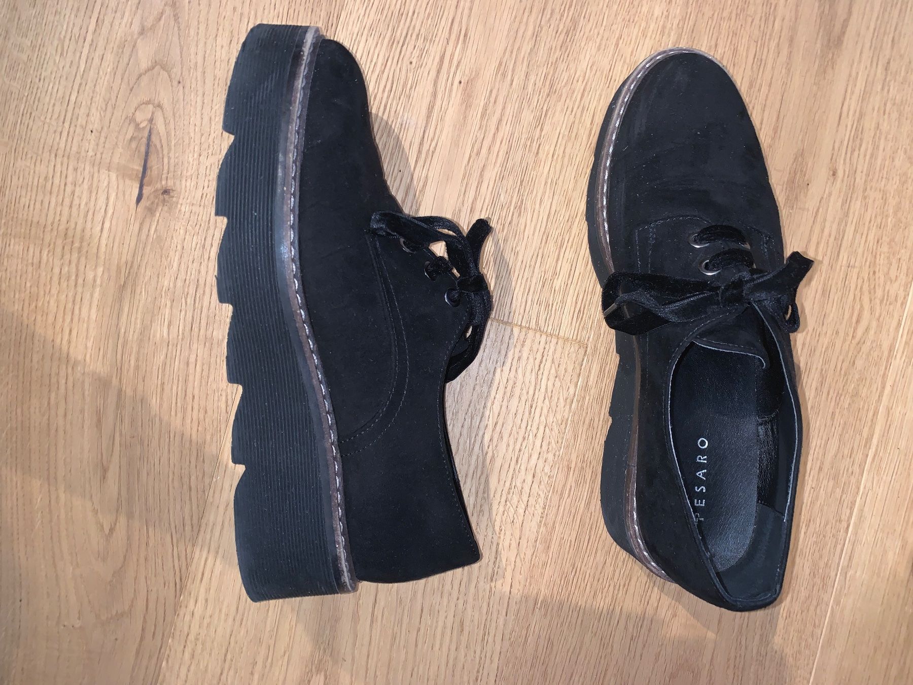Scarpe da donna: Plateau Schuhe Schwarz – Usato da Zürich venduto da sel_9kd