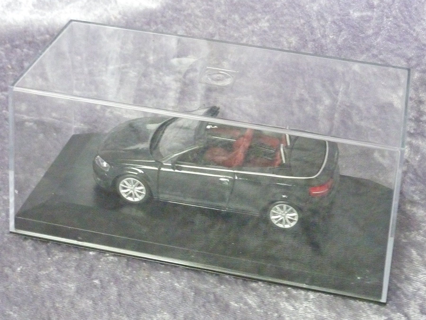 Minichamps Modellautos: Audi A3 Cabriolet 1:43 – Gebraucht aus Dürrenäsch von modellautos4you 1