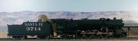 Modellini di ferrovie: Santa Fe 3714 Sunset Brass 4-8-2 – Usato da Tafers venduto da Fbrh 2