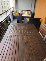 Table avec chaise en acacia