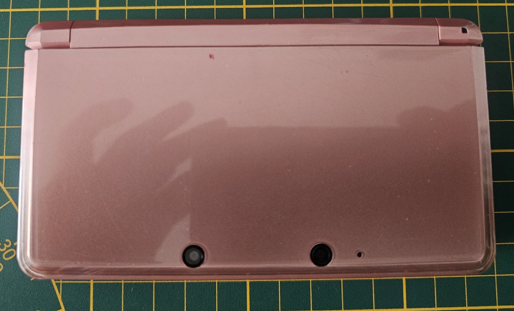 Nintendo Console: console nintendo 3ds classic rose fonctionnel – Usato da Genève venduto da FlamminGorilla 1