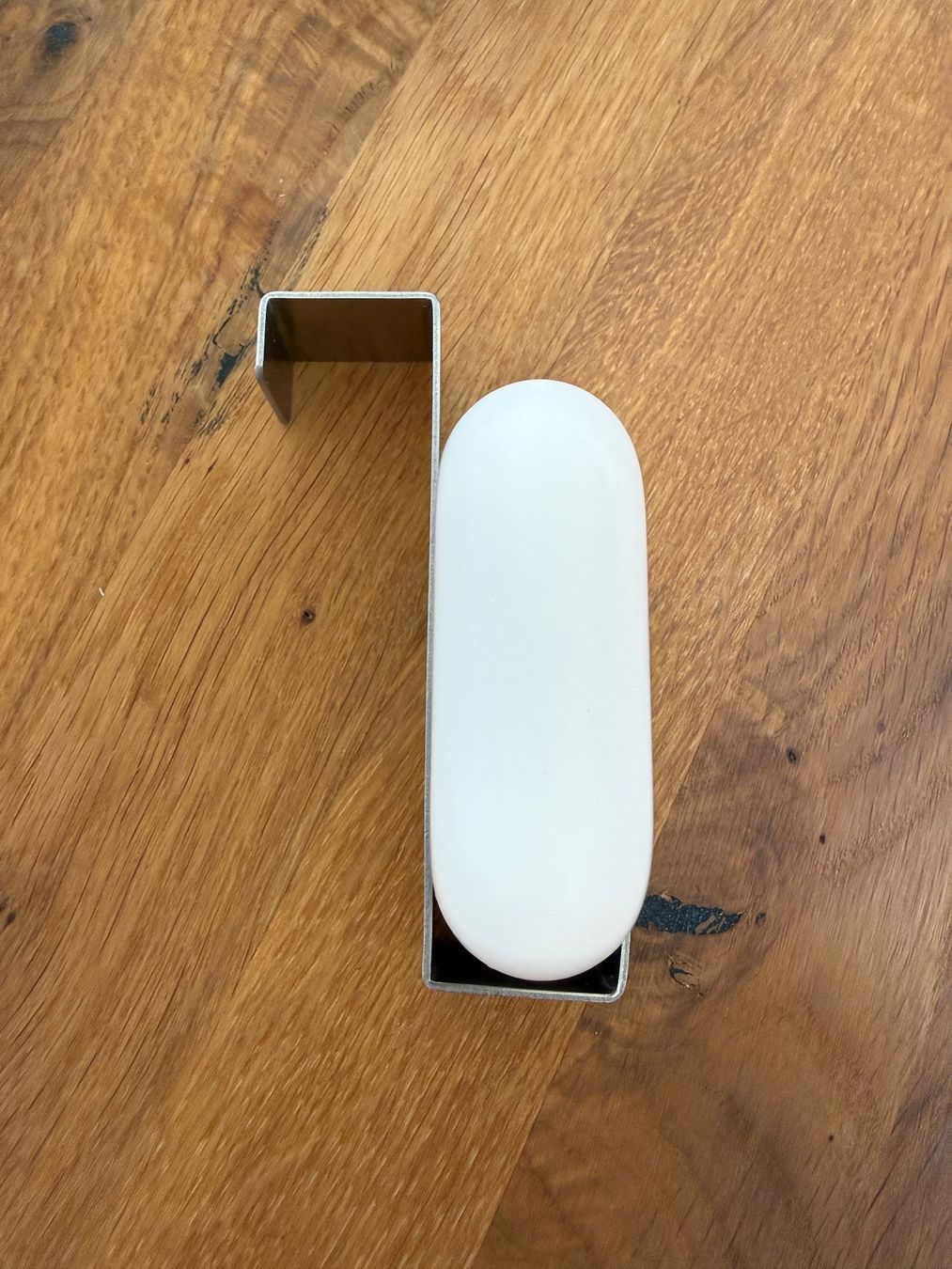 Apple Cuffie: APPLE AirPods Pro 1 Charging Case – Usato da Lausanne venduto da Nine1982 6