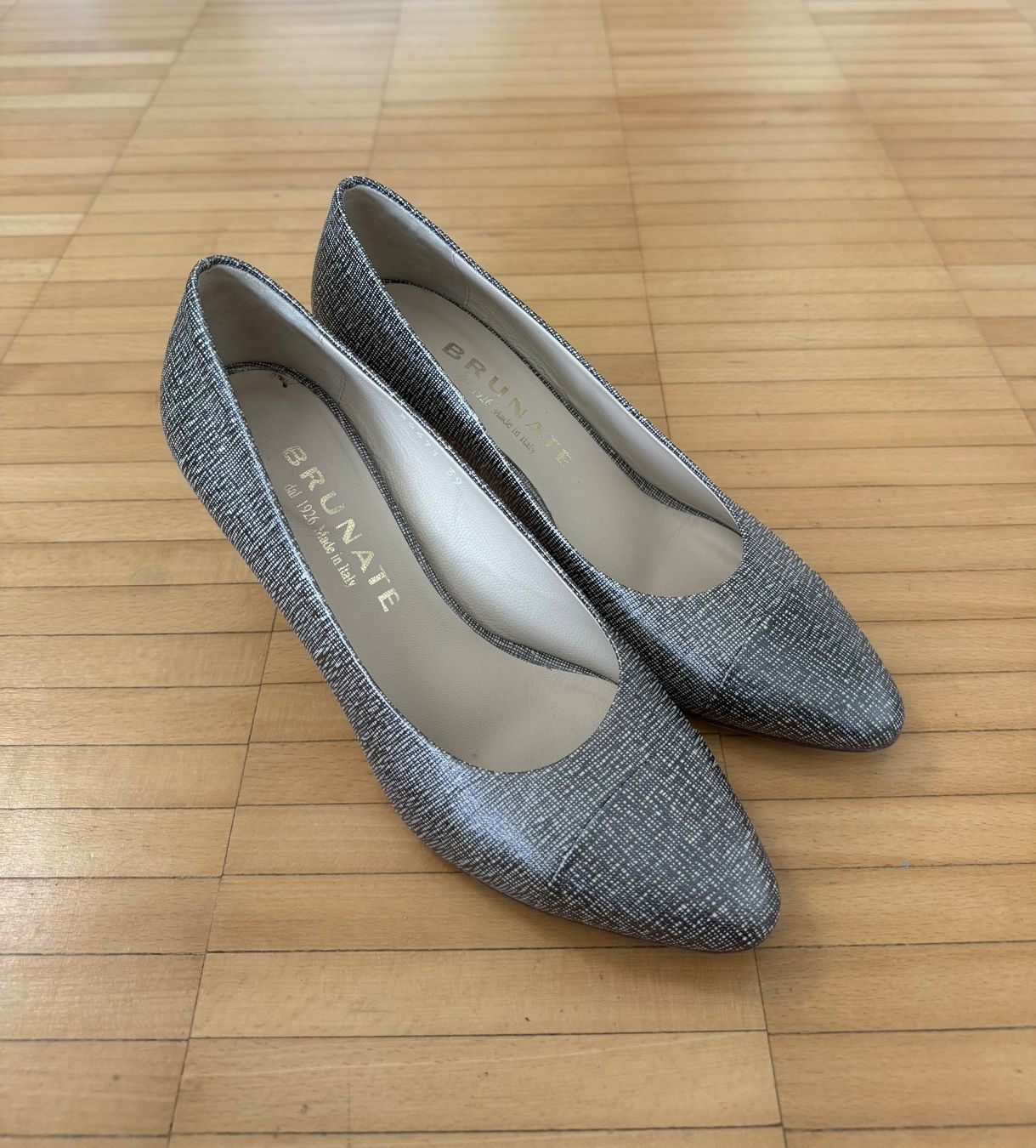 Brunate Damenschuhe: Brunate Pumps Gr. 39 – Neu (gemäss Beschreibung) aus Frauenfeld von LIL_NA