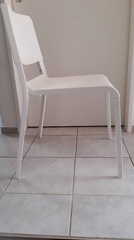 Ikea Sedie: 6 weisse Stühle, IKEA – Usato da Aarburg venduto da gentile3 3