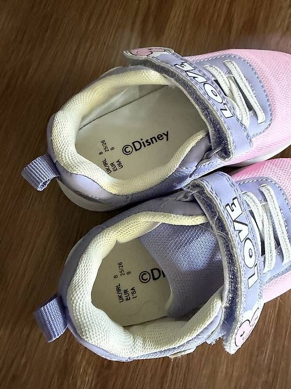 Schuhe für Mädchen: Kinder Turnschuh leicht mit Stitch – Gebraucht aus Stüsslingen von 8-Sunny-8 2