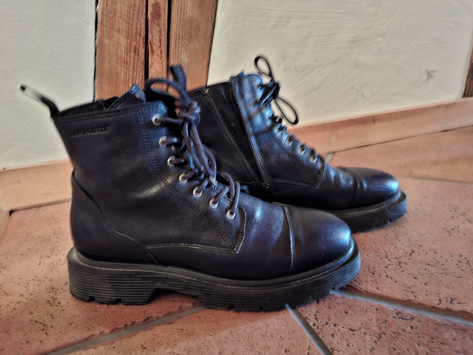 Scarpe da donna: Schuh Ten Points – Nuovo (secondo la descrizione) da Bubikon venduto da nic_8brw