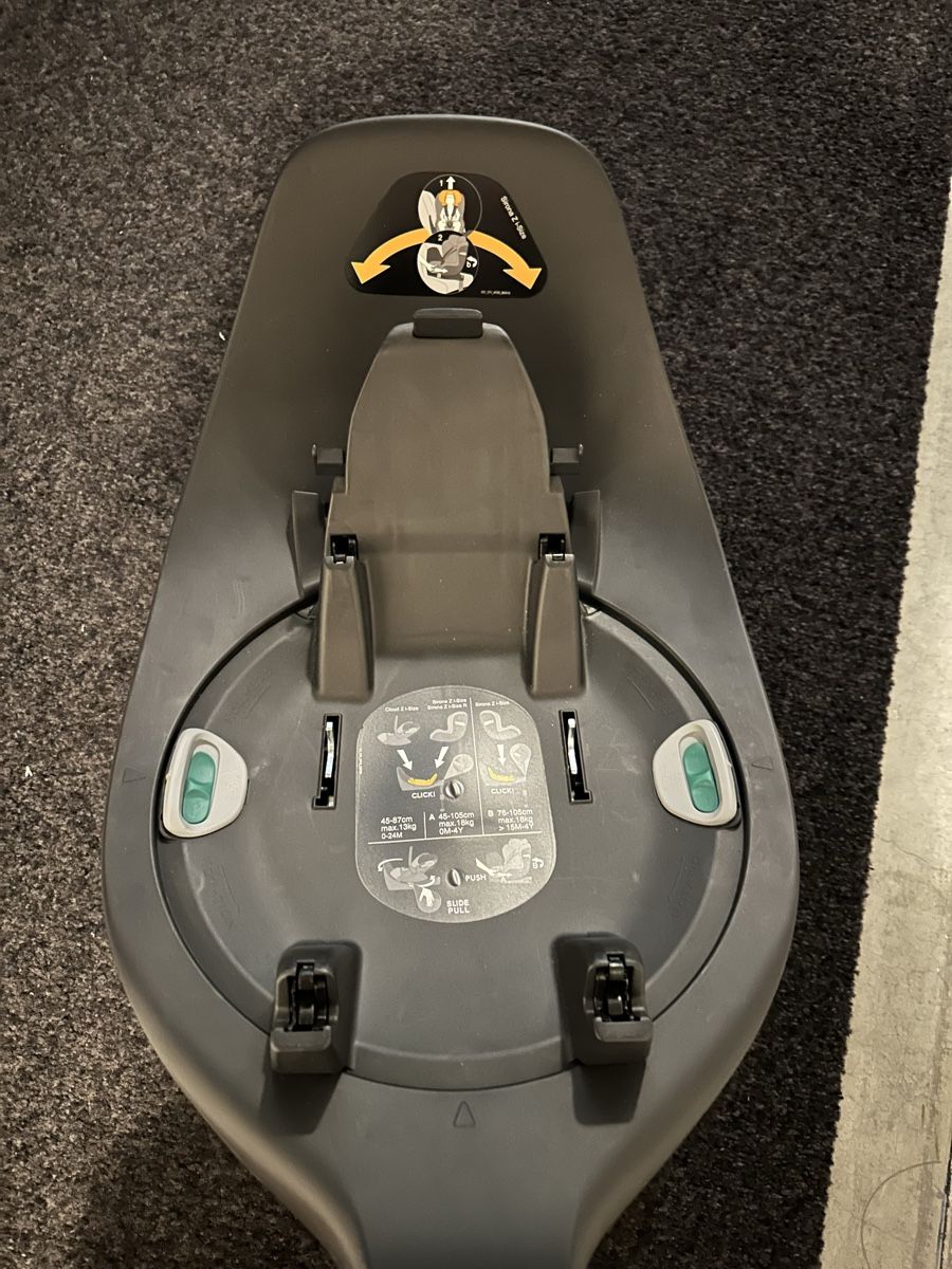 Fixations: Cybex Base Sirona Z i-Size – D'occasion à Diepoldsau par fashionandmore 3