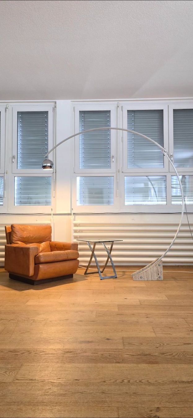 Guzzini Lampade: Lampe arc bogenlampe par Harvey guzzini – Usato da Pieterlen venduto da mou_hx6c
